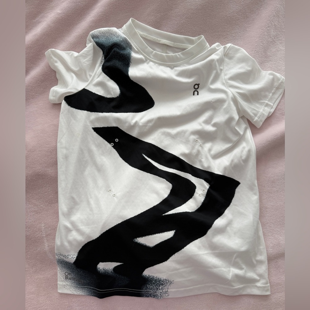 On running tee